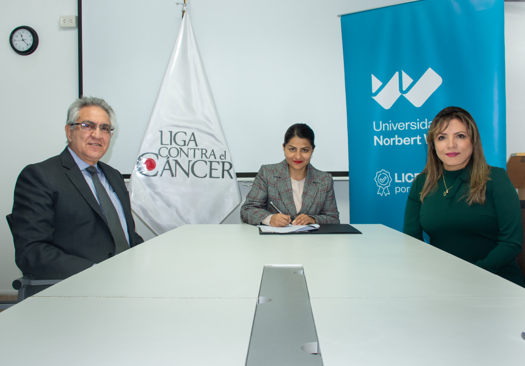 CONVENIO DE COOPERACIÓN INTERINSTITUCIONAL ENTRE LA LIGA CONTRA EL CÁNCER Y LA UNIVERSIDAD NORBERT WIENER