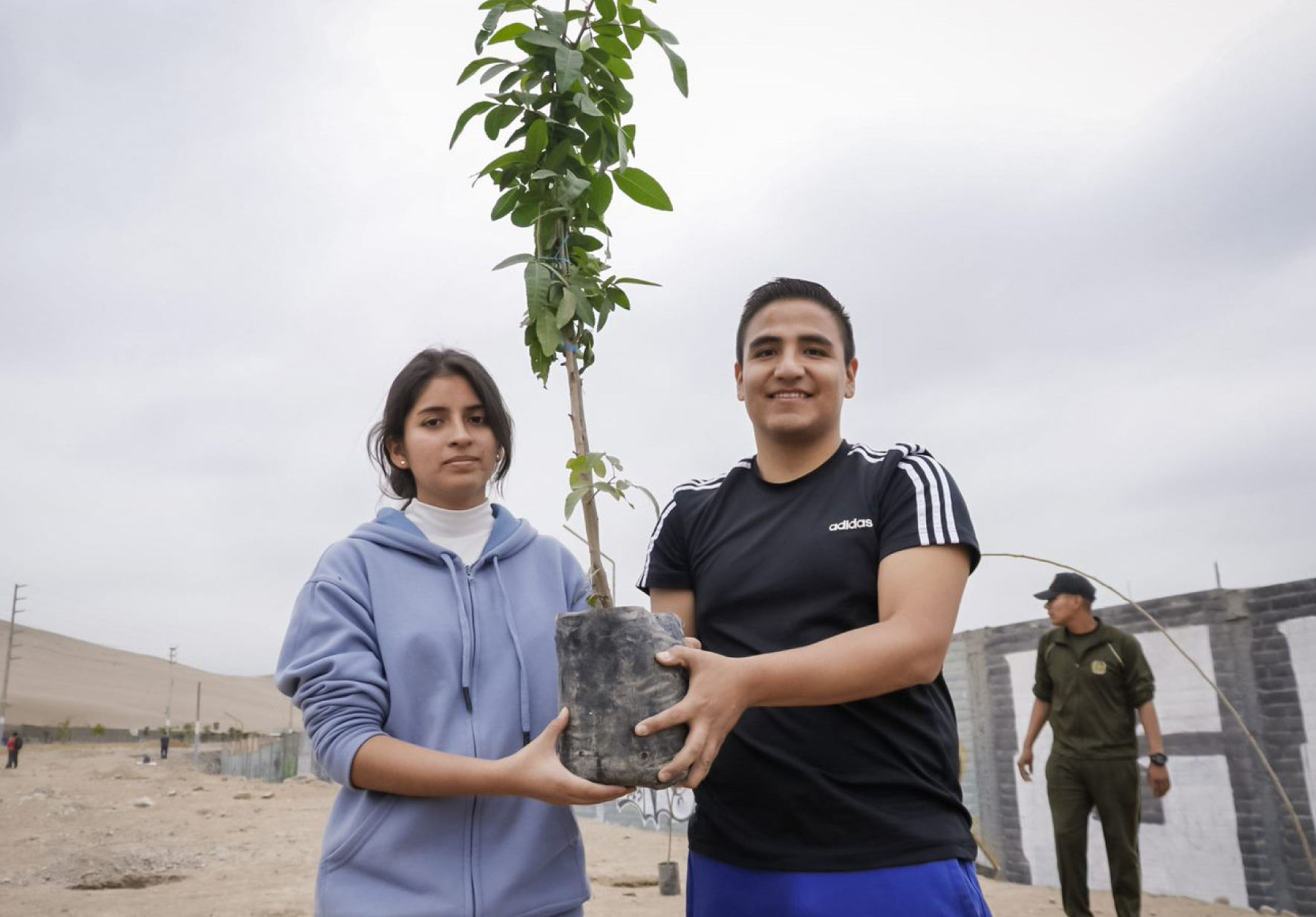 RESPONSABILIDAD SOCIAL: ESTUDIANTES DE LA UNIVERSIDAD NORBERT WIENER PARTICIPARON EN CAMPAÑA DE ARBORIZACIÓN “LIMA VERDE” DE LA MUNICIPALIDAD DE LIMA