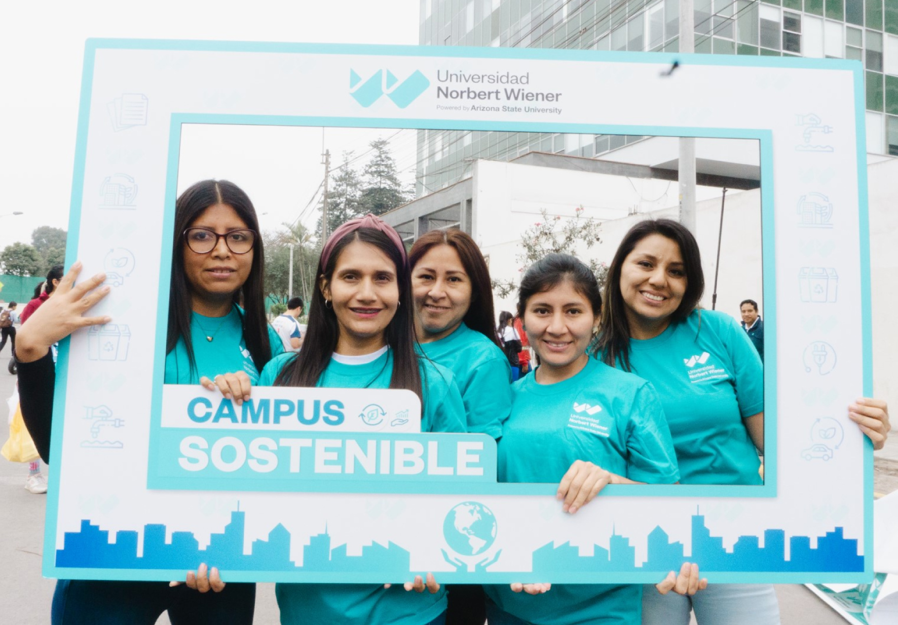 RESPONSABILIDAD SOCIAL: UNIVERSIDAD NORBERT WIENER Y MUNCIPALIDAD DE LIMA ORGANIZARON LA CARRERA LIMA CORRE 5K “POR LA JUVENTUD”