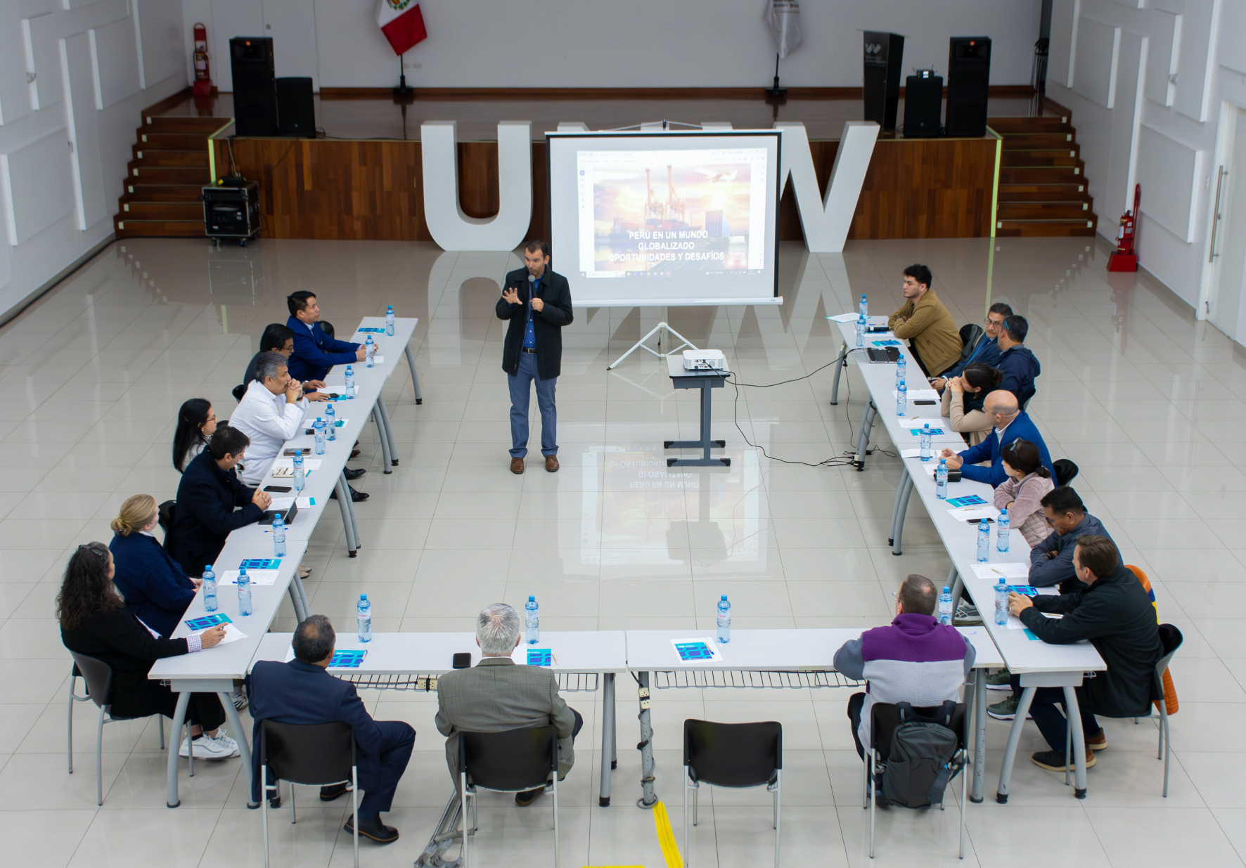 DIRECTIVOS DE TEXAS CHRISTIAN UNIVERSITY VISITARON LA UNIVERSIDAD NORBERT WIENER PARA CONSIDERAR ACCIONES DE INTERCAMBIO ESTUDIANTIL Y DOCENTE