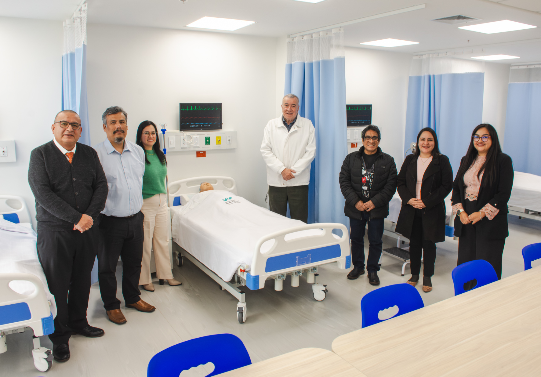 REPRESENTANTES DEL COLEGIO MÉDICO DEL PERÚ VISITARON EL CENTRO DE SIMULACIÓN DE LA UNIVERSIDAD NORBERT WIENER