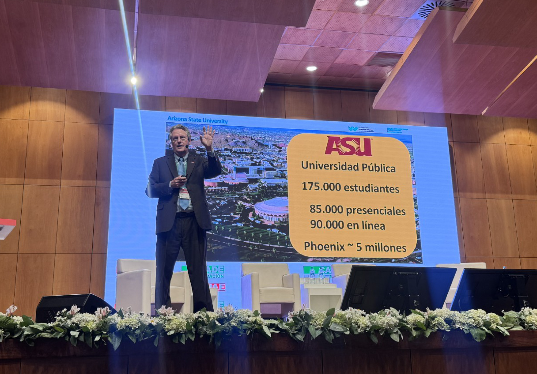 ESPECIALISTA EN INNOVACIÓN DIGITAL DE ARIZONA STATE UNIVERSITY, Y DOCENTE INVITADO DE LA UNIVERSIDAD NORBERT WIENER, PARTICIPÓ COMO EXPOSITOR EN CADE EDUCACIÓN 2024
