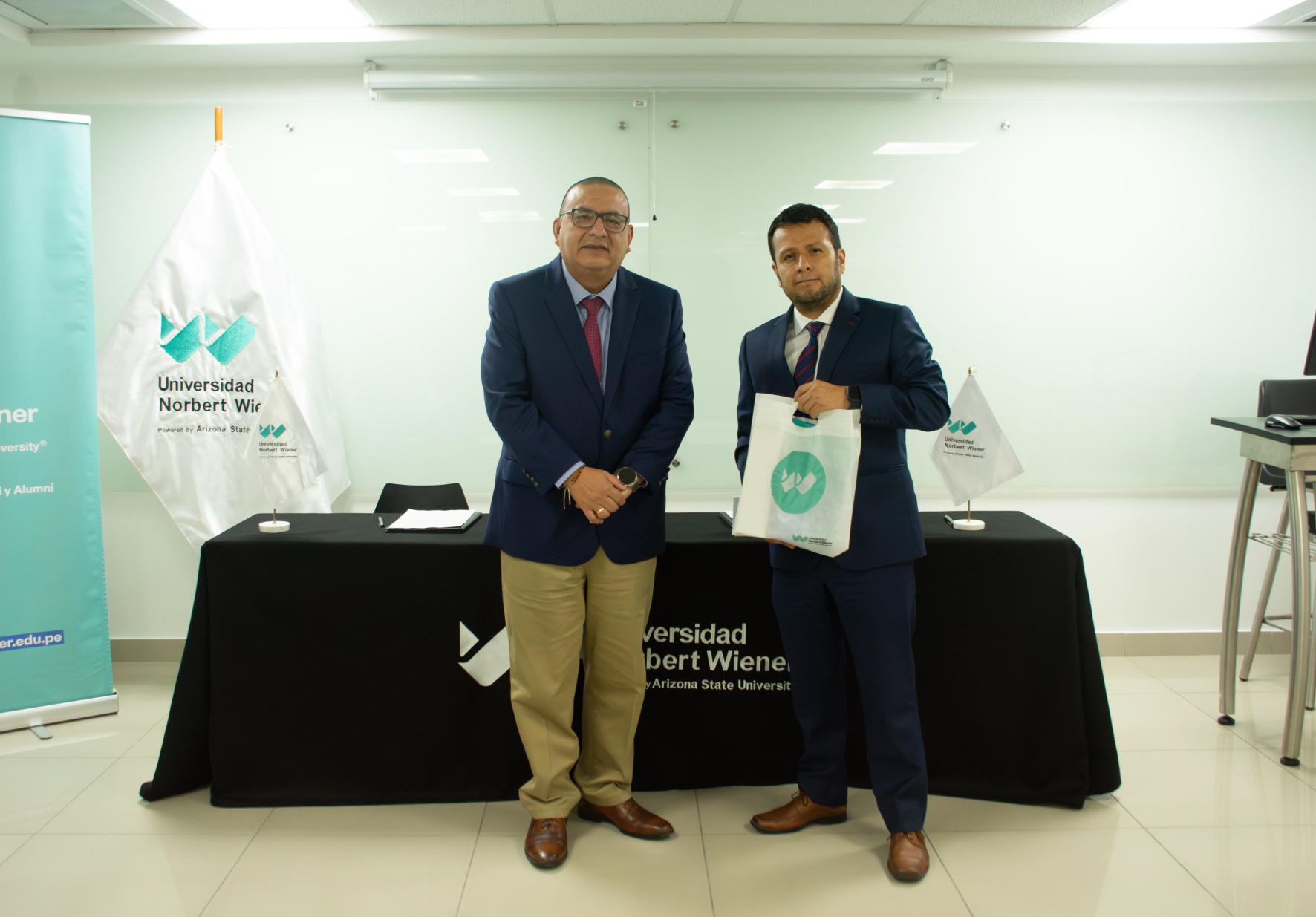 UNIVERSIDAD NORBERT WIENER SUSCRIBE CONVENIO CON MULTILAB EN BENEFICIO DE SUS ESTUDIANTES DE TECNOLOGÍA MÉDICA EN LABORATORIO CLÍNICO Y ANATOMÍA PATOLÓGICA