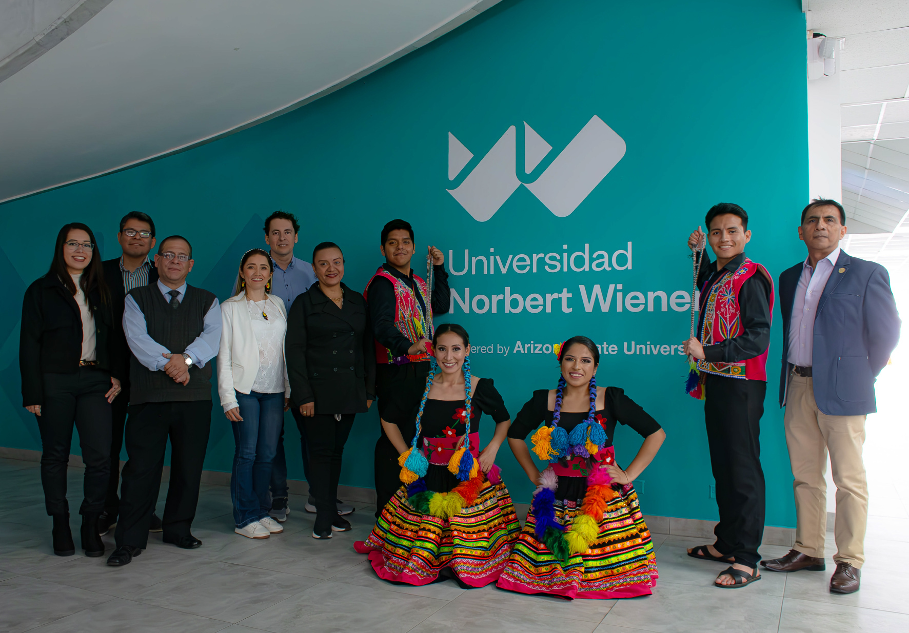 DELEGACIÓN DE DOCENTES DE LA UNIVERSIDAD DE SANTANDER (COLOMBIA) VISITÓ LA UNIVERSIDAD NORBERT WIENER