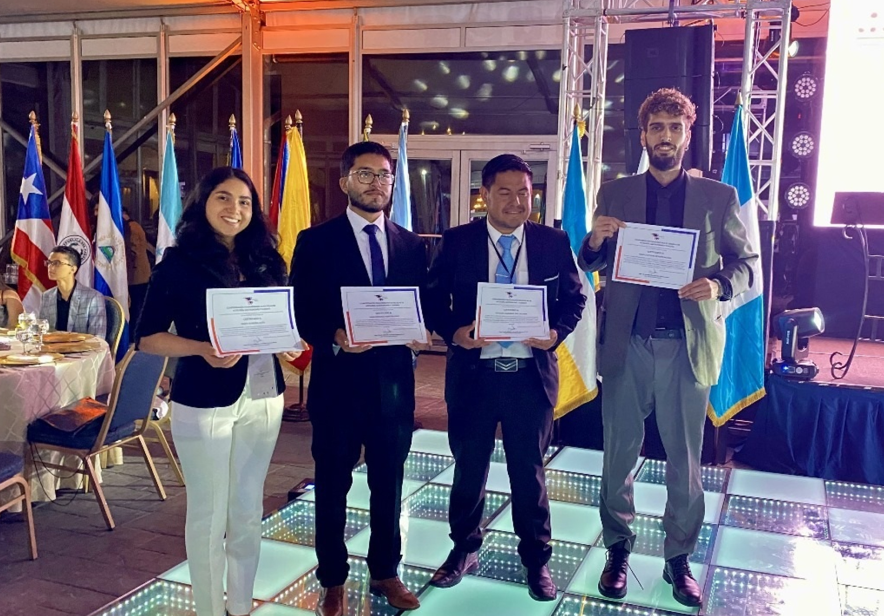 ESTUDIANTE DE LA CARRERA DE ADMINISTRACIÓN EN TURISMO Y HOTELERÍA DE NORBERT WIENER OCUPÓ EL TERCER LUGAR EN CONCURSO PANAMERICANO DE INVESTIGACIÓN ESTUDIANTIL CONPEHT 2024