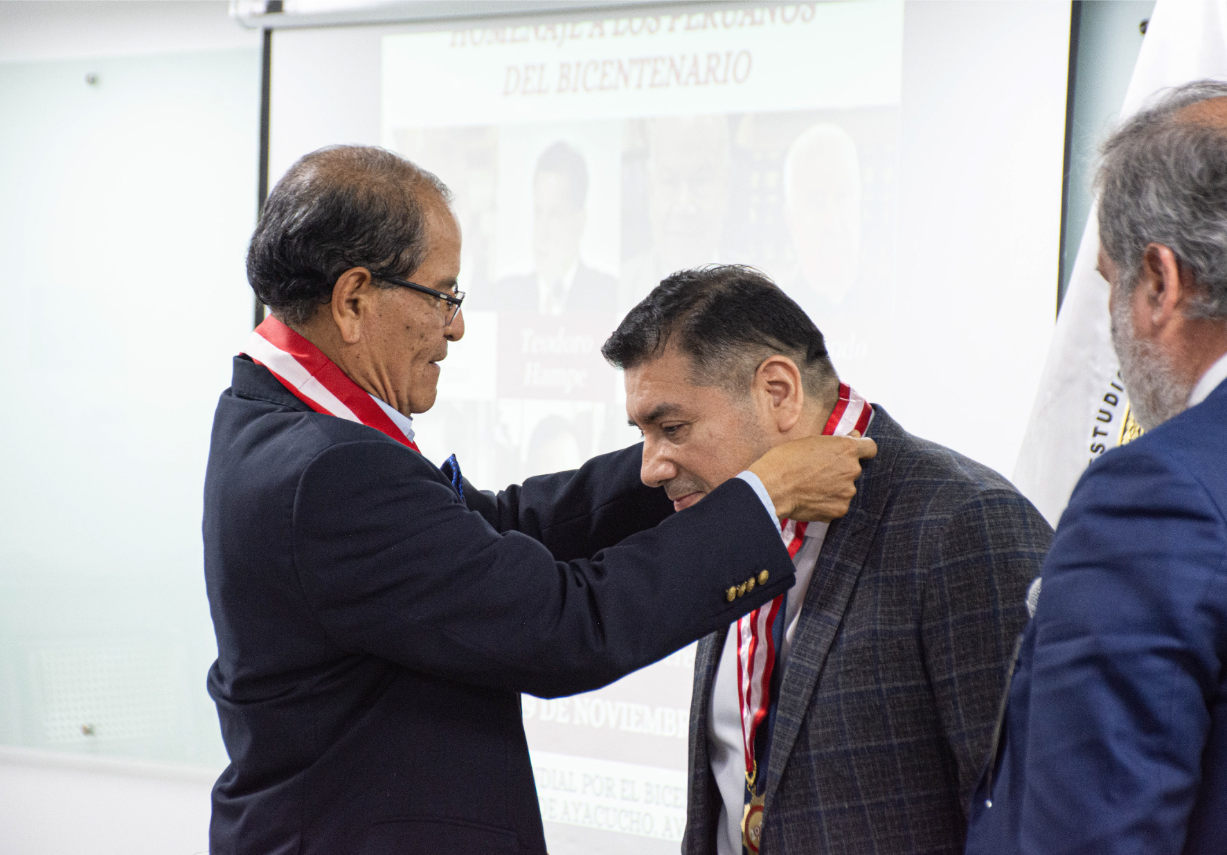 CONGRESO MUNDIAL POR EL BICENTENARIO DE LA HISTÓRICA BATALLA DE AYACUCHO SE REALIZÓ EN LA UNIVERSIDAD NORBERT WIENER