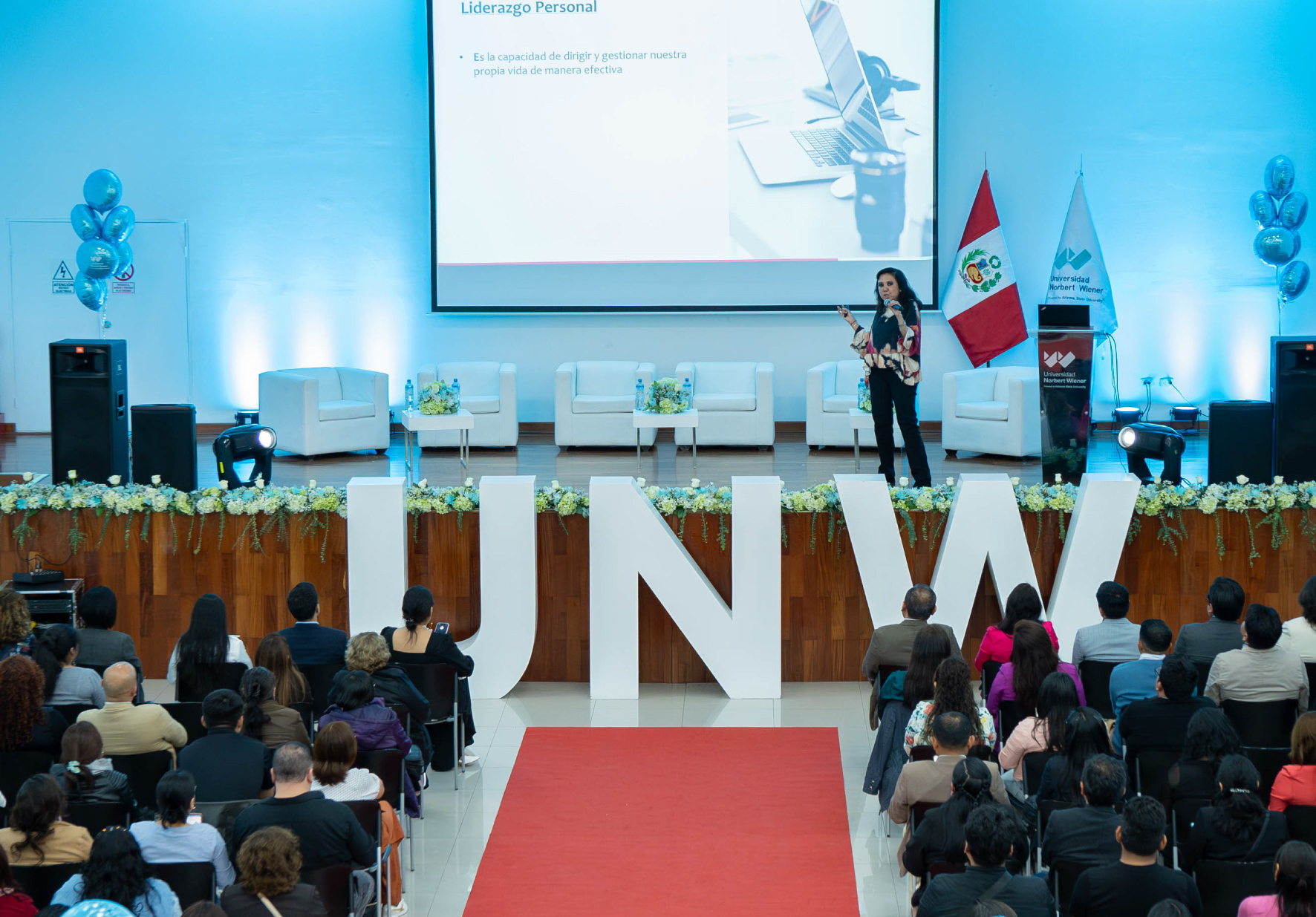 ENCUENTRO DE EGRESADOS WIENER 2024 REUNIÓ A 200 EXALUMNOS EN SU AUDITORIO INSTITUCIONAL