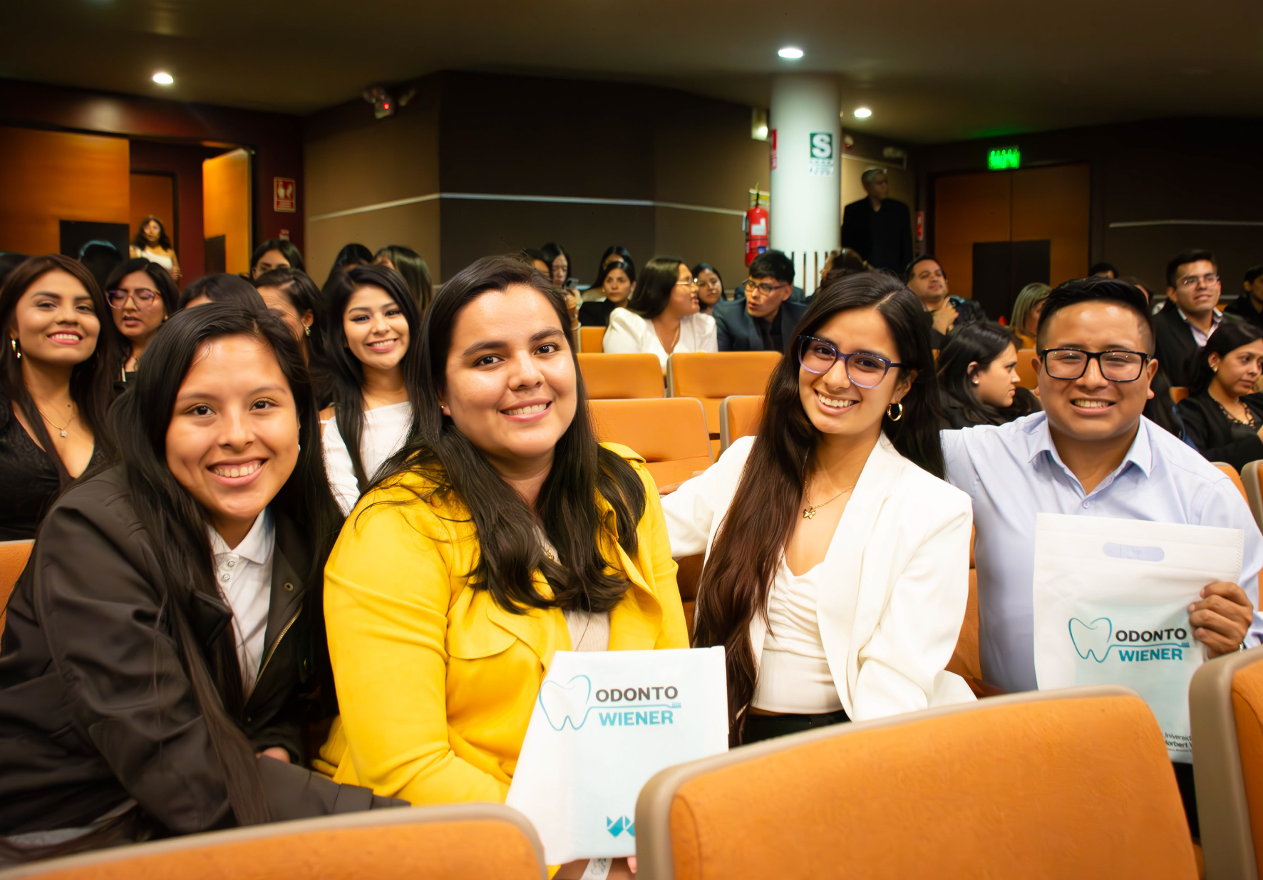 UNIVERSIDAD NORBERT WIENER ORGANIZÓ XVI CONGRESO INTERNACIONAL DE ODONTOLOGÍA CON LA PARTICIPACIÓN DE ESPECIALISTAS DESTACADOS DE BRASIL, COLOMBIA, VENEZUELA, REPÚBLICA DOMINICANA Y PERÚ