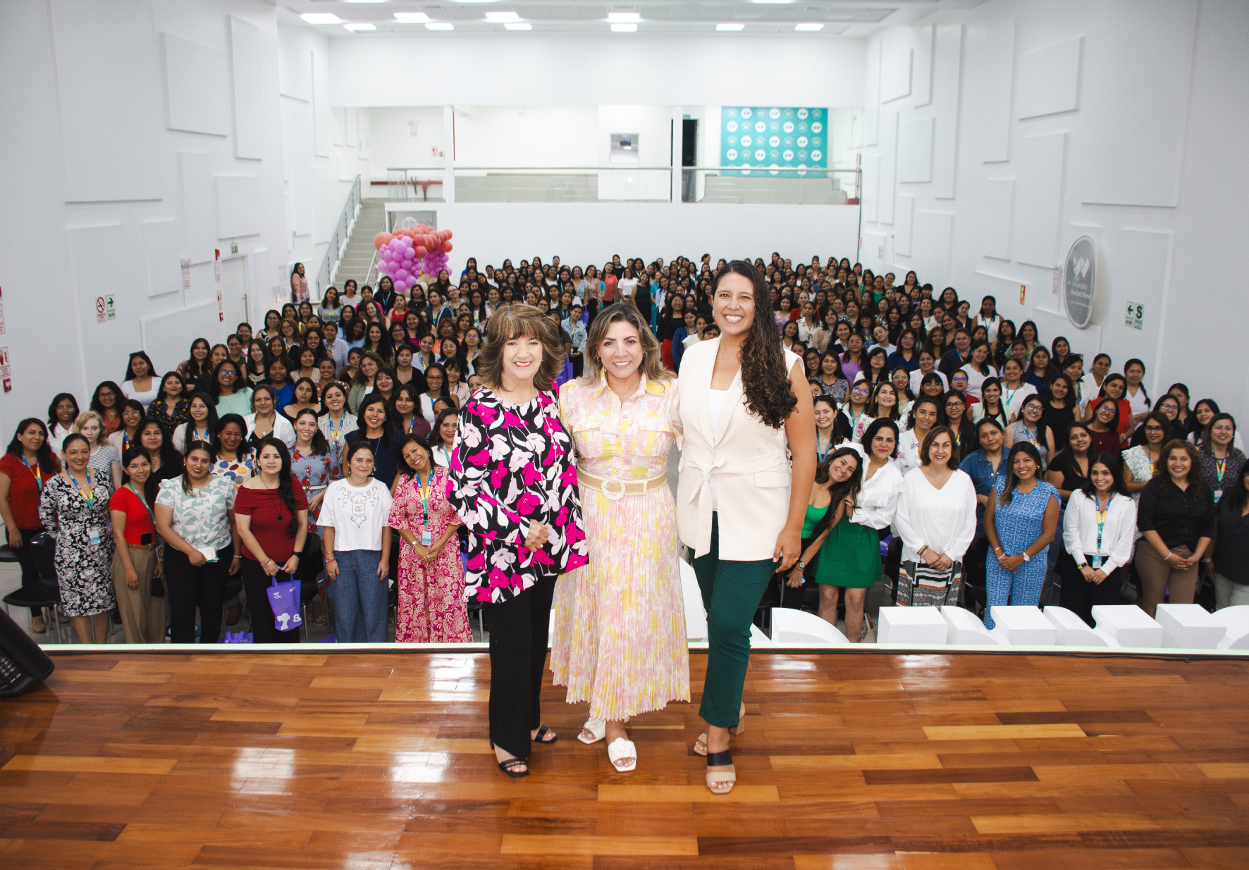 UNIVERSIDAD NORBERT WIENER CELEBRÓEL DÍA INTERNACIONAL DE LA MUJER