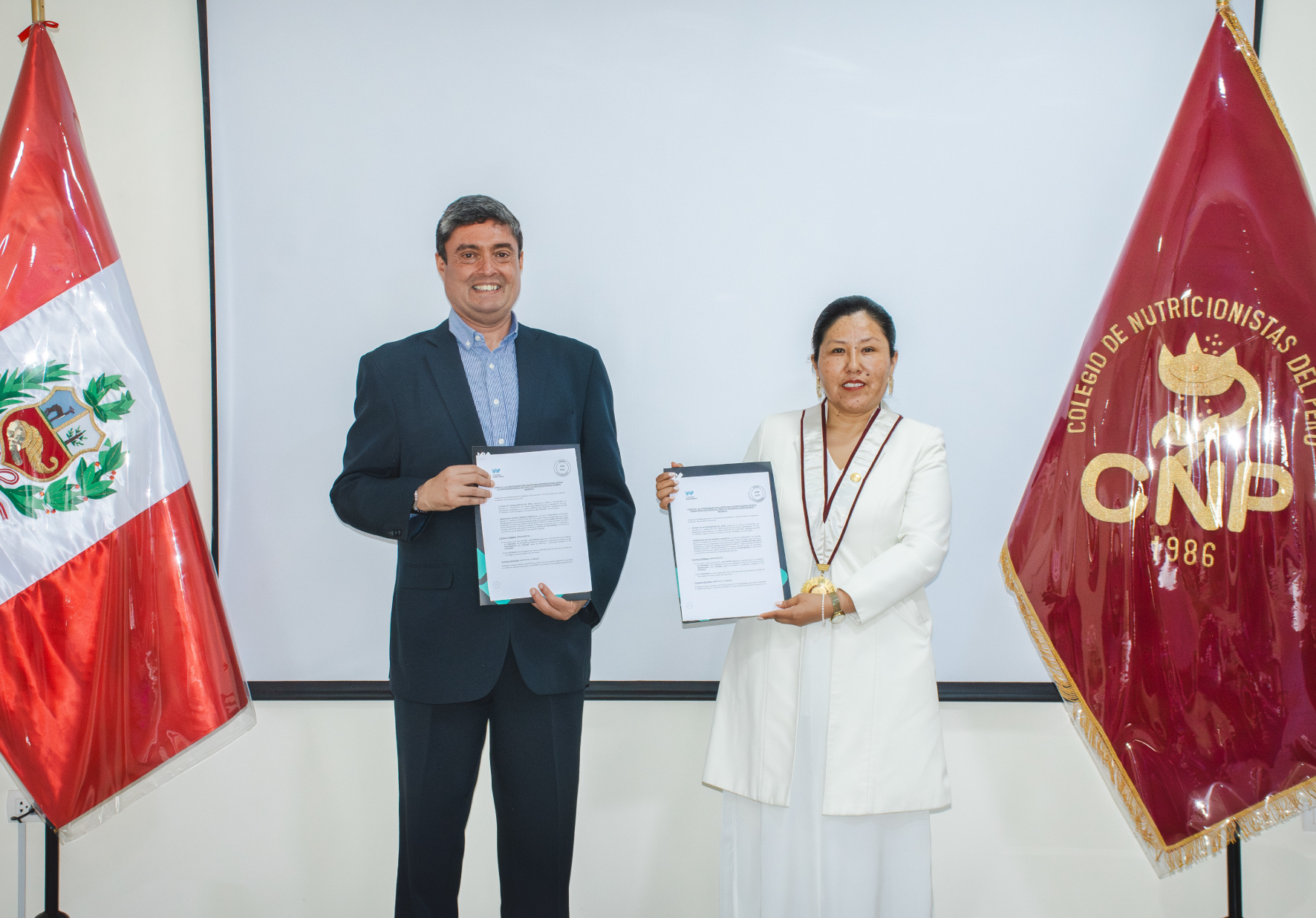 UNIVERSIDAD NORBERT WIENER Y COLEGIO DE NUTRICIONISTAS DEL PERÚ FIRMARON CONVENIO MARCO DE COOPERACIÓN INTERINSTITUCIONAL EN BENEFICIO DE AMBAS INSTITUCIONES