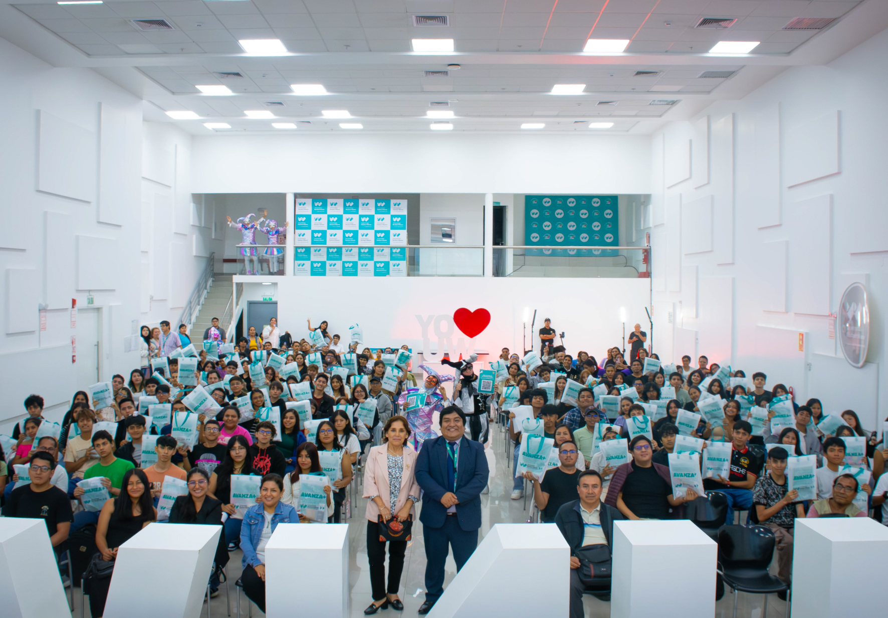 UNIVERSIDAD NORBERT WIENER DIO LA BIENVENIDA A SUS NUEVOS ESTUDIANTES DEL PERÍODO ACADÉMICO 2025-I