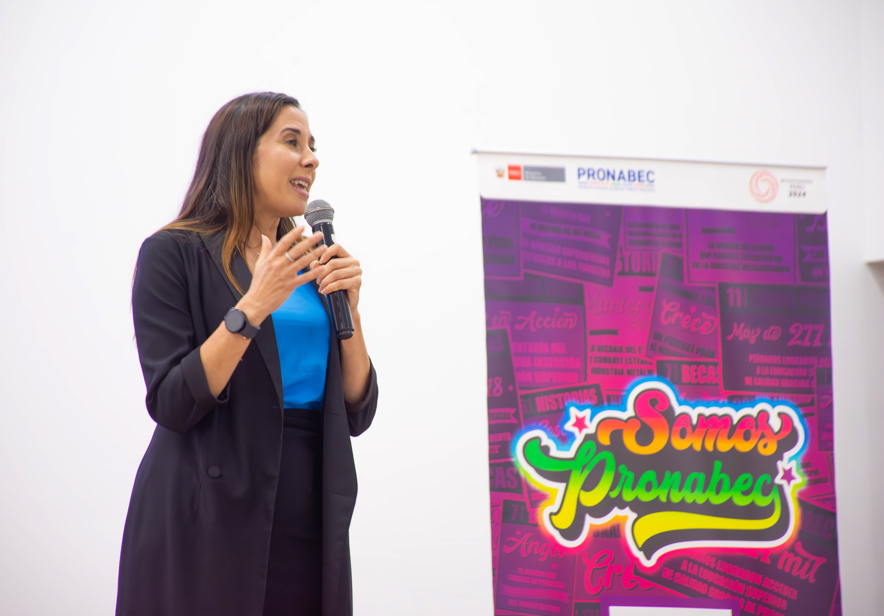 DIRECTORA EJECUTIVA DE PRONABEC PARTICIPÓ EN CEREMONIA DE BIENVENIDA A BECARIOS DE LA UNIVERSIDAD NORBERT WIENER