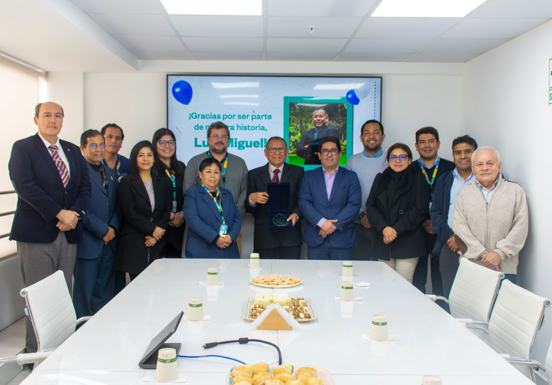UNIVERSIDAD NORBERT WIENER RECONOCE LA LABOR Y TRAYECTORIA DEL DR. LUIS FÉLIX, DOCENTE INVESTIGADOR DE NUESTRA INSTITUCIÓN EDUCATIVA POR CASI TRES DÉCADAS